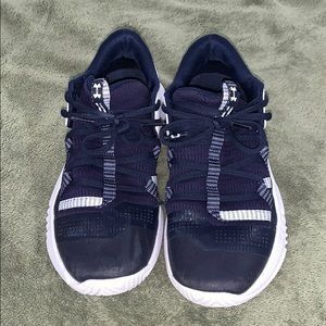 Under armour navy blue volleyball/tennis shoes